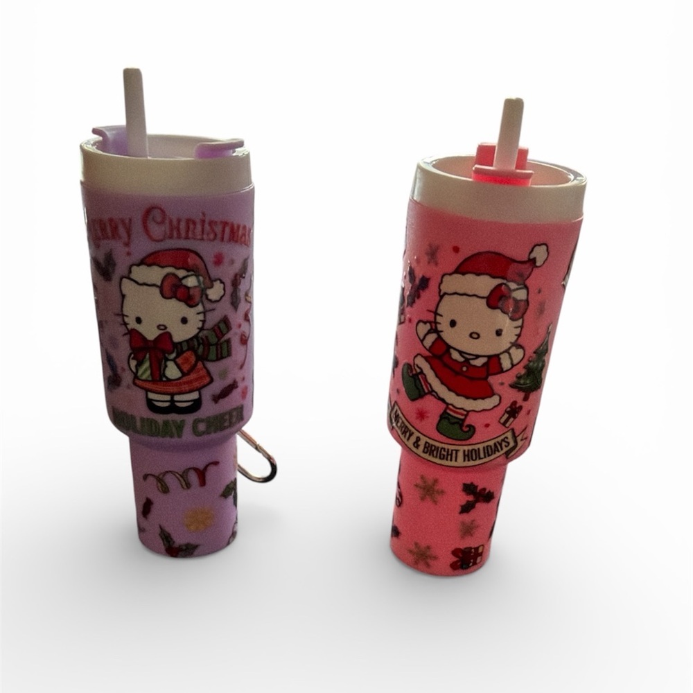 NWT Christmas Hello Kitty Keychain Tumblers Set of Two